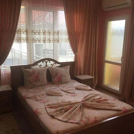Guest House Hristina Sozopol Bagian luar foto