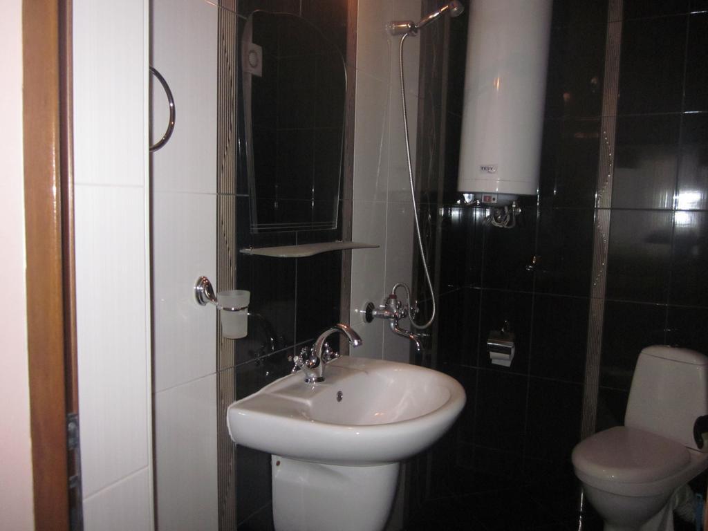 Guest House Hristina Sozopol Ruang foto
